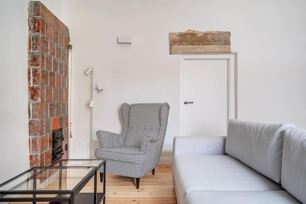 Spacious 2-Bedroom Flat In Old Town By Urban Rent VNO Dış mekan fotoğraf