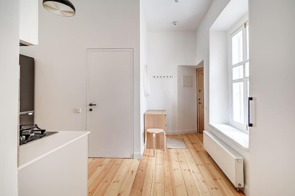 Spacious 2-Bedroom Flat In Old Town By Urban Rent VNO Dış mekan fotoğraf