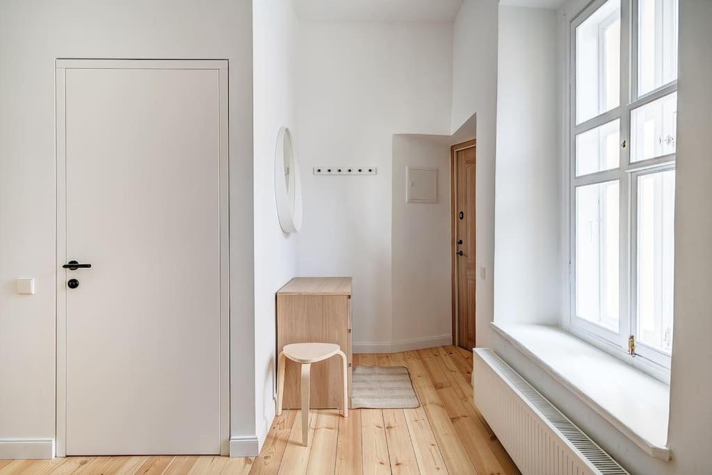 Spacious 2-Bedroom Flat In Old Town By Urban Rent VNO Dış mekan fotoğraf