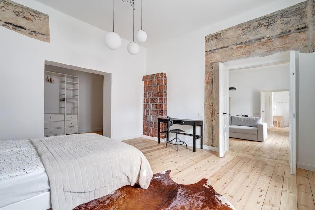 Spacious 2-Bedroom Flat In Old Town By Urban Rent VNO Dış mekan fotoğraf